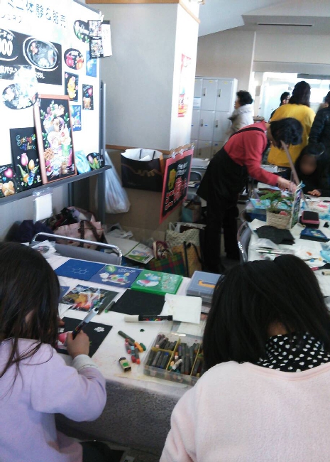 お絵かき教室のイベント風景01